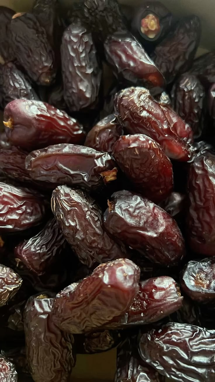 Dates
